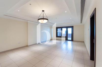 Apartment - 1 Bedroom - 2 Bathrooms for rent in West Porto Drive - Porto Arabia - The Pearl Island - Doha Apartment - 1 Bedroom - 2 Bathrooms for rent in West Porto Drive - Porto Arabia - The Pearl Island - Doha