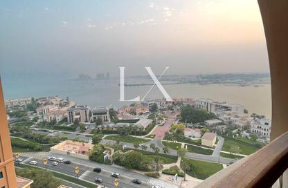 Apartment - 2 Bedrooms - 3 Bathrooms for rent in East Porto Drive - Porto Arabia - The Pearl Island - Doha