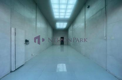 Shop - Studio - 1 Bathroom for rent in Al Kheesa - Al Kheesa - Umm Salal Mohammed