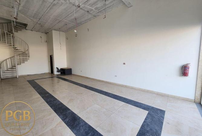 51673220 - صورة العقار 2