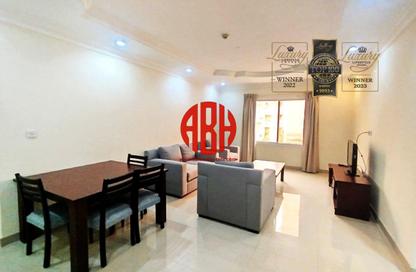 Apartment - 2 Bedrooms - 2 Bathrooms for rent in Al Sadd Road - Al Sadd - Doha