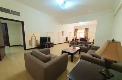 Apartment - 2 Bedrooms - 2 Bathrooms for rent in Al Sadd Road - Al Sadd - Doha Apartment - 2 Bedrooms - 2 Bathrooms for rent in Al Sadd Road - Al Sadd - Doha