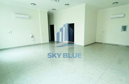 Apartment - 2 Bedrooms - 2 Bathrooms for rent in Souk Al gharaffa - Al Gharrafa - Doha