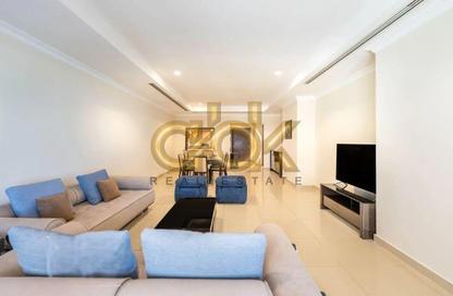 Apartment - 1 Bedroom - 2 Bathrooms for rent in East Porto Drive - Porto Arabia - The Pearl Island - Doha