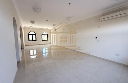 Villa - 4 Bedrooms - 5 Bathrooms for rent in Al Messila - Al Messila - Doha Villa - 4 Bedrooms - 5 Bathrooms for rent in Al Messila - Al Messila - Doha
