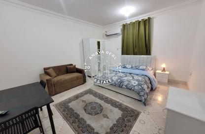 Villa - Studio - 1 Bathroom for rent in OqbaBin Nafie Steet - Old Airport Road - Doha