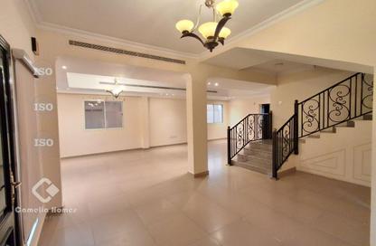 Villa - 3 - 3 for rent in Souk Al gharaffa - Al Gharrafa - Doha