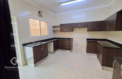 Villa - 3 - 3 for rent in Souk Al gharaffa - Al Gharrafa - Doha