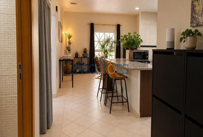 57136300 - Property Image 3