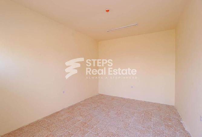 983860 - Property Image 3