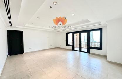 Apartment - 4 Bedrooms - 5 Bathrooms for rent in West Porto Drive - Porto Arabia - The Pearl Island - Doha Apartment - 4 Bedrooms - 5 Bathrooms for rent in West Porto Drive - Porto Arabia - The Pearl Island - Doha