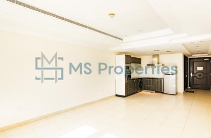 Apartment - Studio - 1 Bathroom for rent in West Porto Drive - Porto Arabia - The Pearl Island - Doha Apartment - Studio - 1 Bathroom for rent in West Porto Drive - Porto Arabia - The Pearl Island - Doha