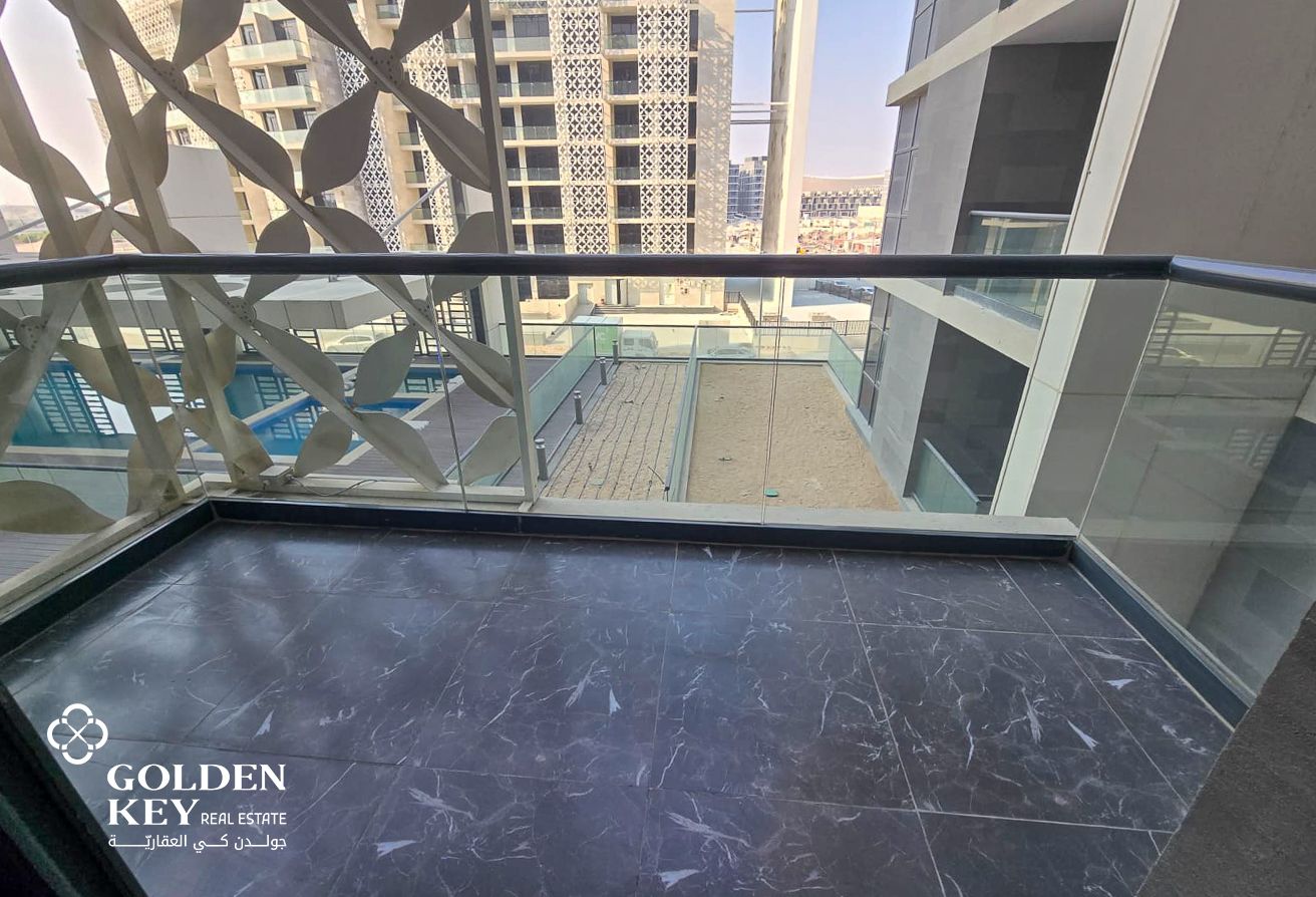 Fully Furnish | Luxury 1BR with Balcony | Erkyah