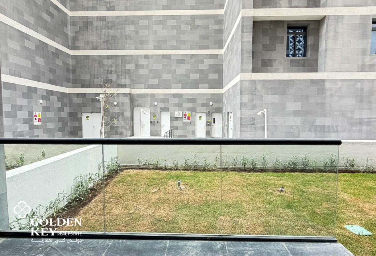 Fully Furnish | Luxury 1BR with Garden | Erkyah