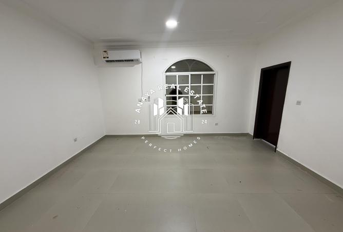 51997001 - Property Image 2