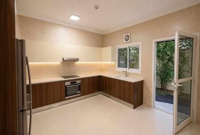 56979918 - Property Image 2