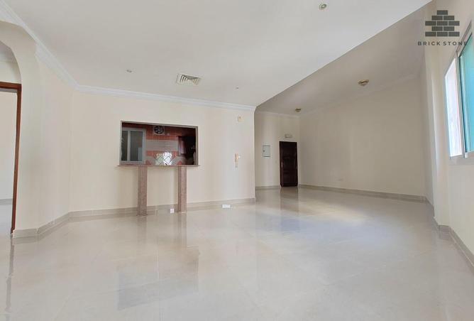 54152651 - صورة العقار 2