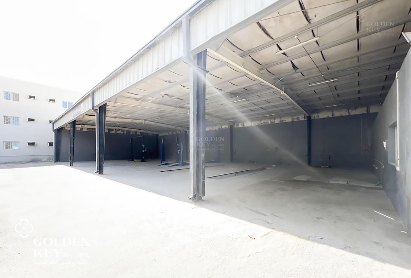 Car Service Center with Accomodation | 36 Rooms