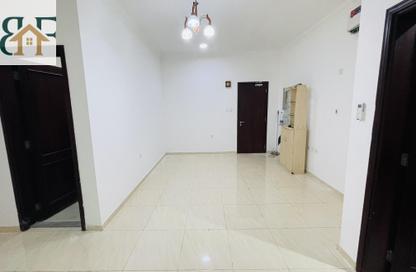 شقة - 2 غرف نوم - 2 حمامات للايجار في منتزه 70 - المنتزه - الدوحة