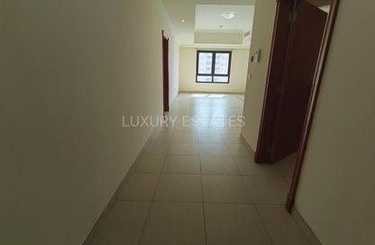 Apartment - 1 - 2 for rent in East Porto Drive - Porto Arabia - The Pearl Island - Doha Apartment - 1 - 2 for rent in East Porto Drive - Porto Arabia - The Pearl Island - Doha