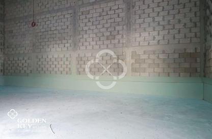 Retail - Studio - 1 for rent in Boulevard View - Yasmeen City - Lusail