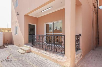 Compound - 3 Bedrooms - 3 Bathrooms for rent in Al Maamoura - Al Maamoura - Doha