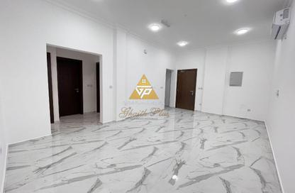 Apartment - 2 - 3 for rent in Madinat Khalifa Building 58 - Madinat Khalifa South - Madinat Khalifa - Doha