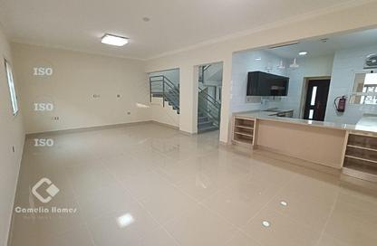 مجمع سكني - 4 غرف نوم - 4 حمامات للايجار في سلاطة الجديدة - سلاطة - الدوحة
