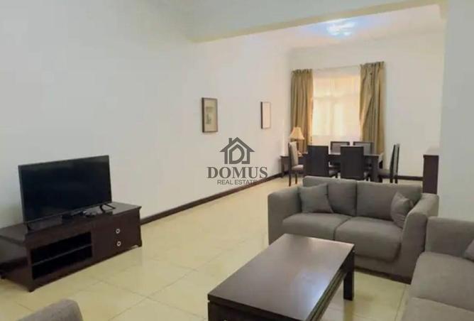 54827241 - Property Image 2