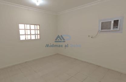 Apartment - 3 Bedrooms - 2 Bathrooms for rent in Madinat Khalifa - Doha