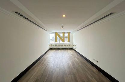 Apartment - Studio - 1 Bathroom for rent in Viva Central - Viva Bahriyah - The Pearl Island - Doha