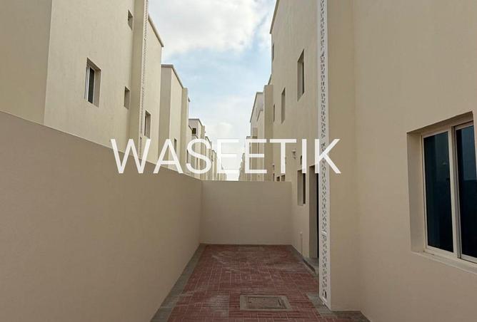 1019425 - Property Image 3