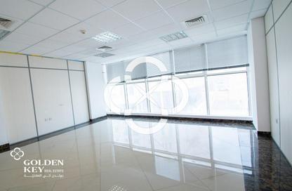 Office Space - Studio - 1 Bathroom for rent in Ramada Commercial Building - Al Rawabi Street - Al Muntazah - Doha