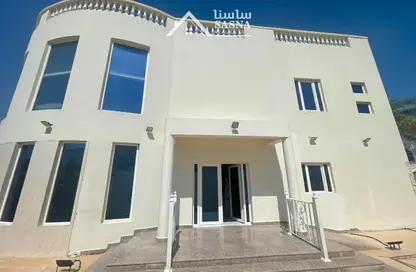 Villa for sale in Al Duhail - Al Duhail - Doha