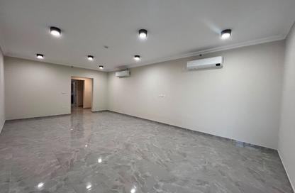 Apartment - 3 Bedrooms - 4 Bathrooms for rent in Musheireb Apartments - Musheireb - Doha Apartment - 3 Bedrooms - 4 Bathrooms for rent in Musheireb Apartments - Musheireb - Doha