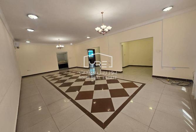 54151860 - Property Main Image