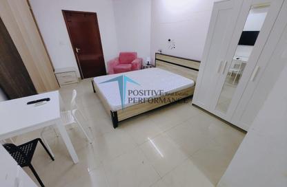 Apartment - Studio - 1 Bathroom for rent in Al Dafna - Al Dafna - Doha