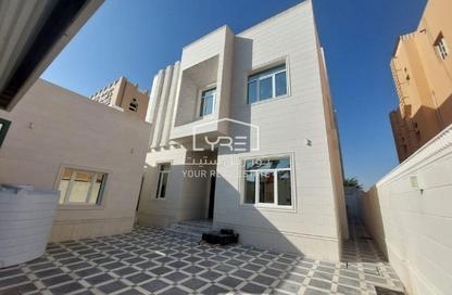 Villa - 7+ Bedrooms - 7+ Bathrooms for sale in Duhail Villas - Al Duhail - Doha