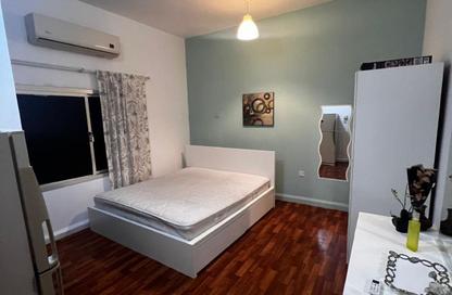 Apartment - Studio - 1 Bathroom for rent in Al Mansoura - Al Mansoura - Doha