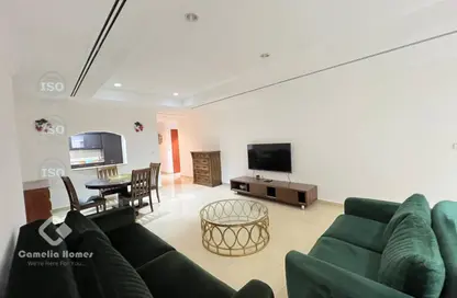 Apartment - 1 Bathroom for rent in Porto Arabia - The Pearl Island - Doha