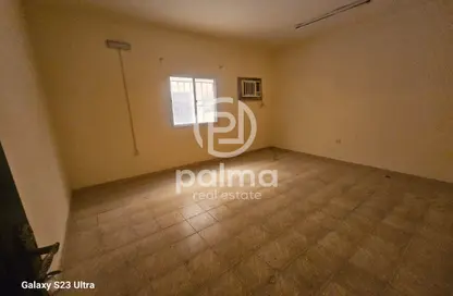 Labor Camp - Studio - 7+ Bathrooms for rent in Industrial Area 5 - Industrial Area - Industrial Area - Doha