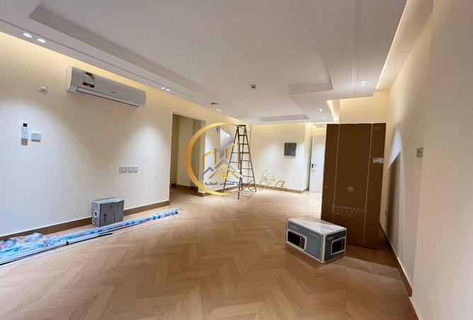 52315775 - Property Image 2