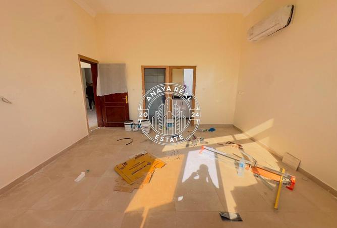 57203133 - Property Image 3