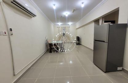 Apartment - 2 - 2 for rent in Umm Ghwailina Comm - Umm Ghuwalina - Umm Ghuwailina - Doha