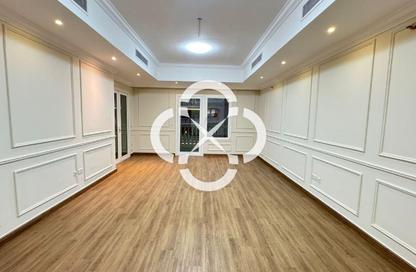 Apartment - 2 Bedrooms - 3 Bathrooms for rent in East Porto Drive - Porto Arabia - The Pearl Island - Doha
