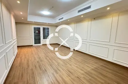 Apartment - 2 Bedrooms - 3 Bathrooms for rent in East Porto Drive - Porto Arabia - The Pearl Island - Doha