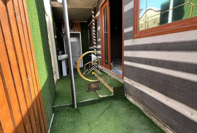 54444171 - Property Image 2