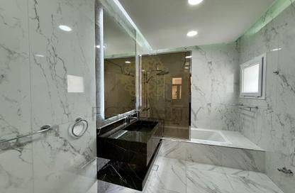 Villa - 6 - 6 for sale in Al Hadara Street - Al Thumama - Doha