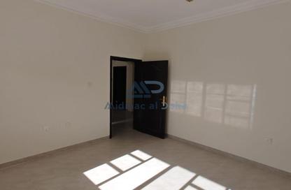 Apartment - 2 Bedrooms - 2 Bathrooms for rent in Madinat Khalifa - Doha