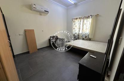 Villa - 1 - 1 for rent in Bu Hamour Street - Abu Hamour - Doha